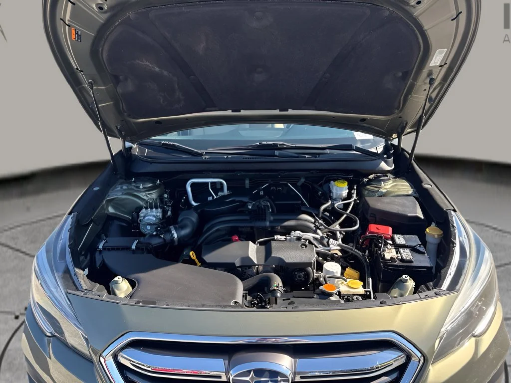 Used 2019 Green Subaru 2.5i Premium image 28