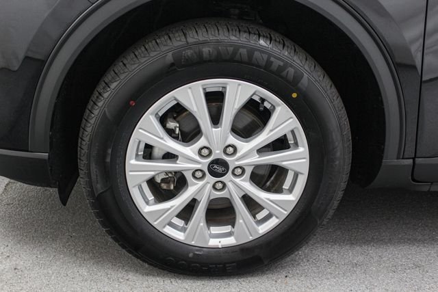 Used 2025 Black Ford Active image 8