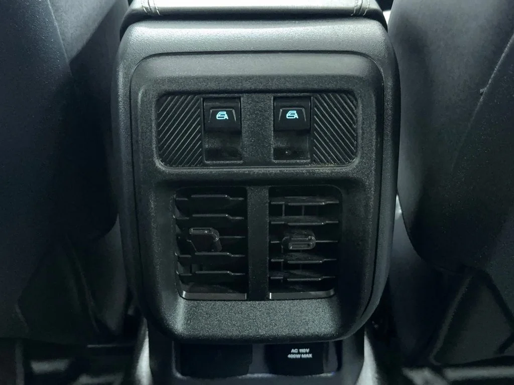 Used 2025 Red Ford Badlands image 24