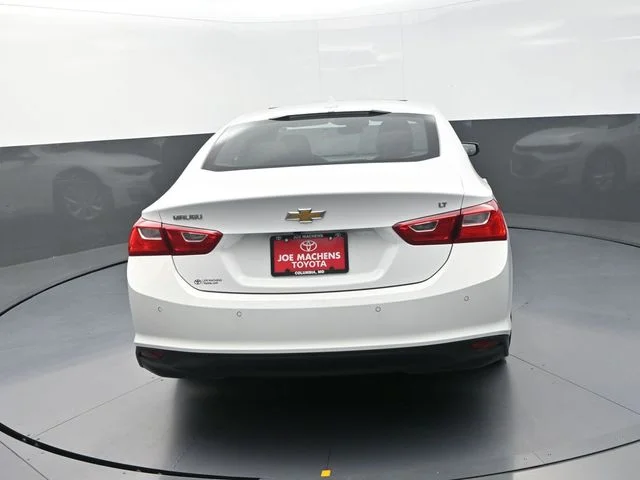 Used 2024 White Chevrolet LT image 7