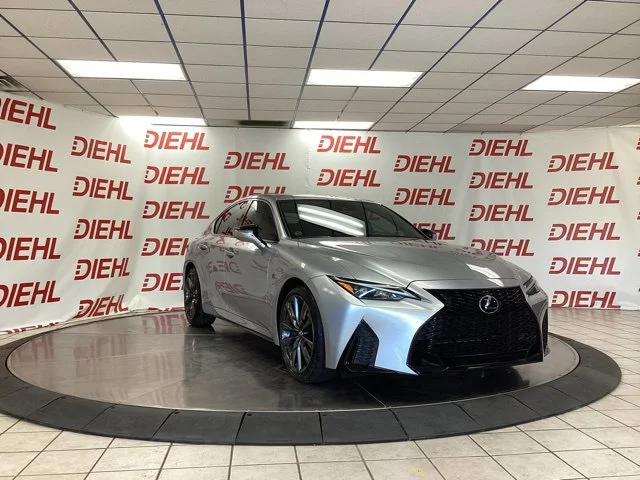 2025 Lexus IS