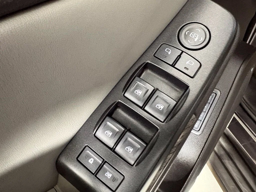 Used 2016 Gray Chevrolet LT image 26