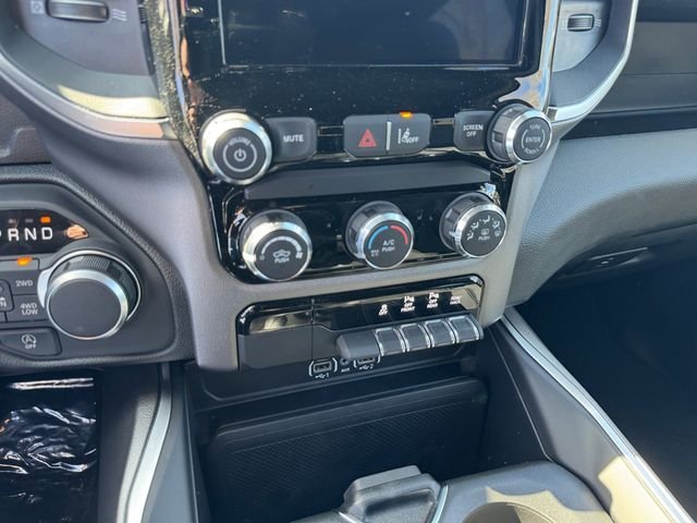 New 2026 Granite Crystal Metallic Clearcoat RAM Express image 20