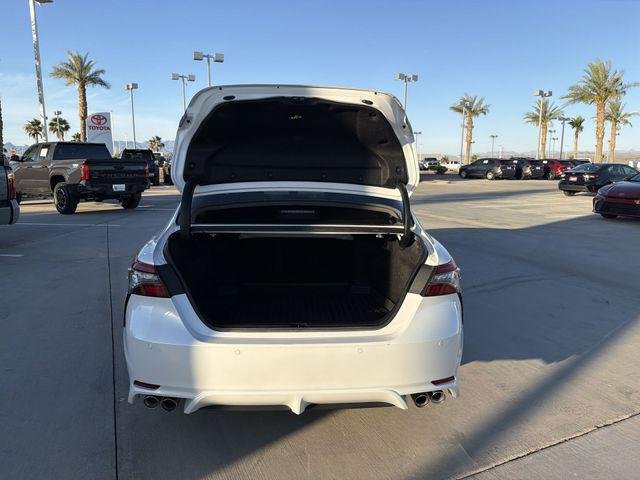 Certified Used 2023 MID BLK/WIND CHILL Toyota  image 31