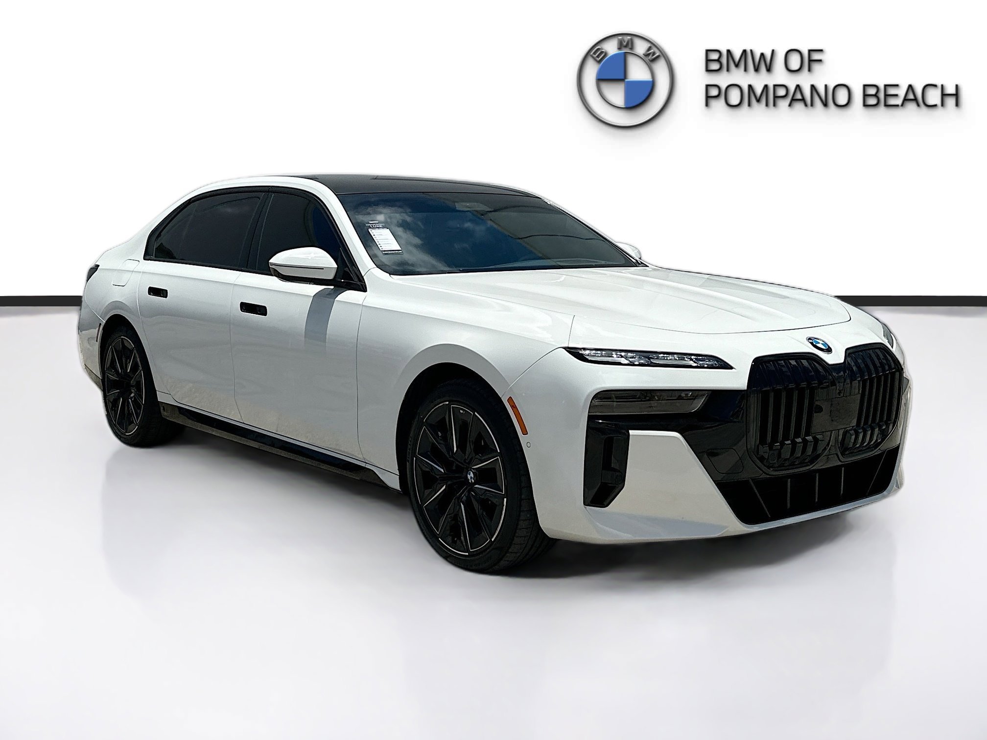 2023 BMW 7 Series 760i xDrive's photo