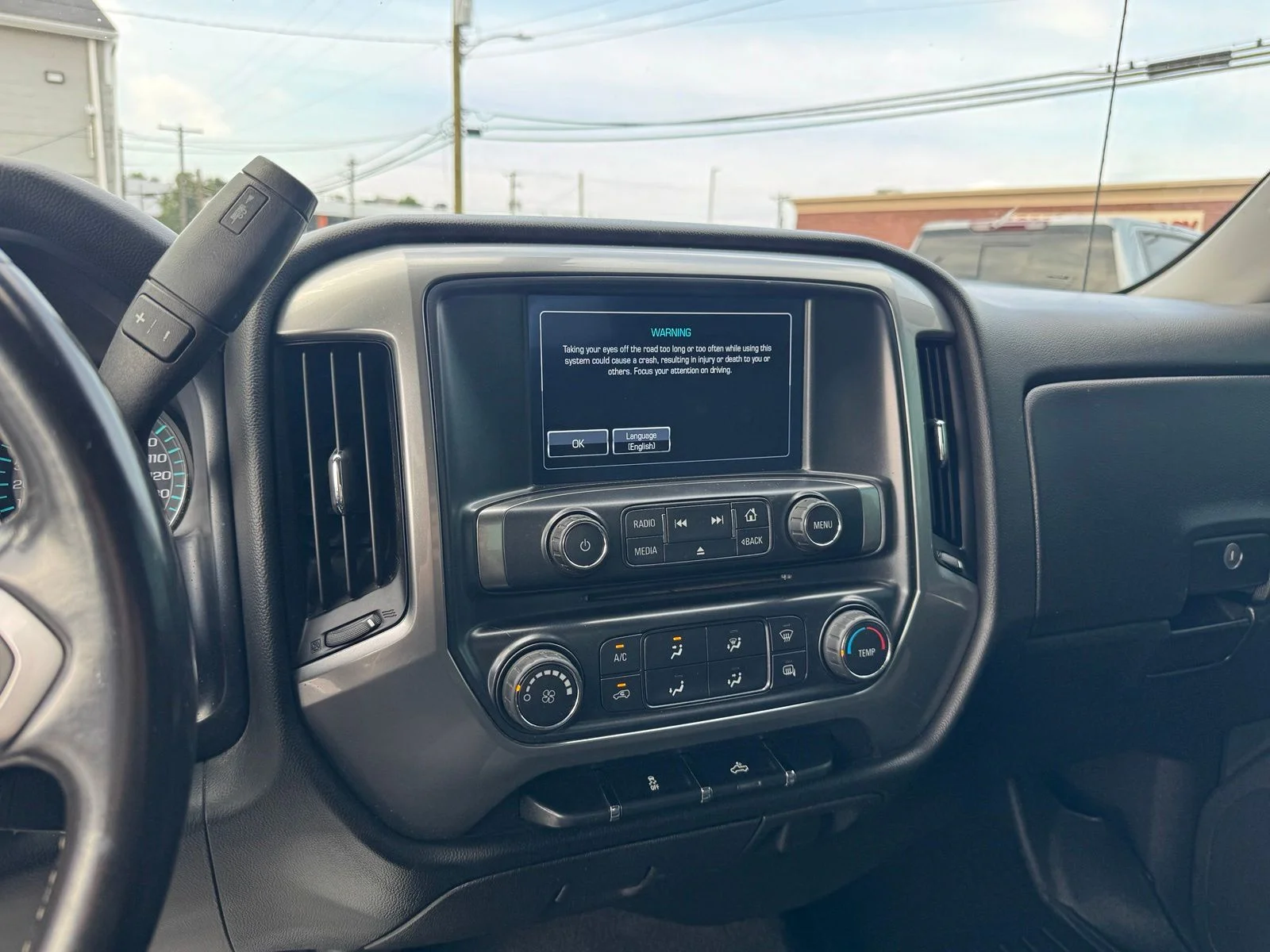 Used 2018 White Chevrolet LT image 18