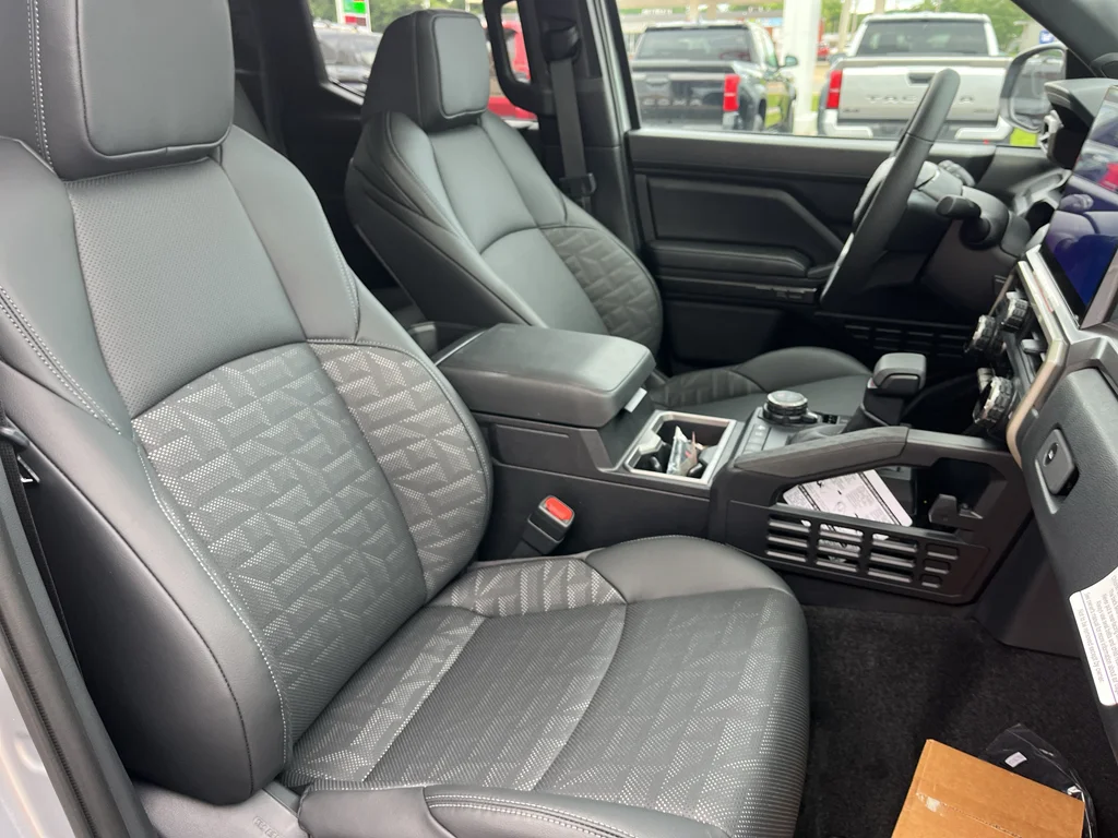 2026 Toyota Tacoma TRD Sport - Photo 34