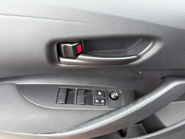 Used 2025  Toyota LE image 26