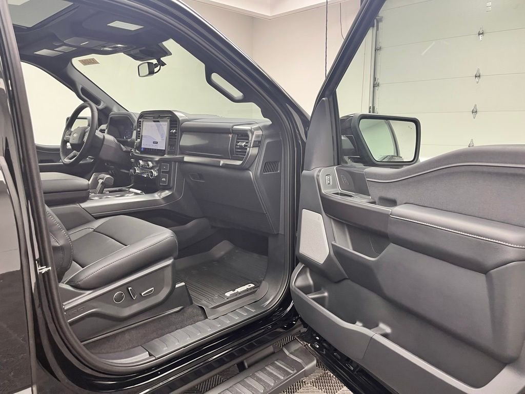 New 2026 Black Ford Lariat image 33