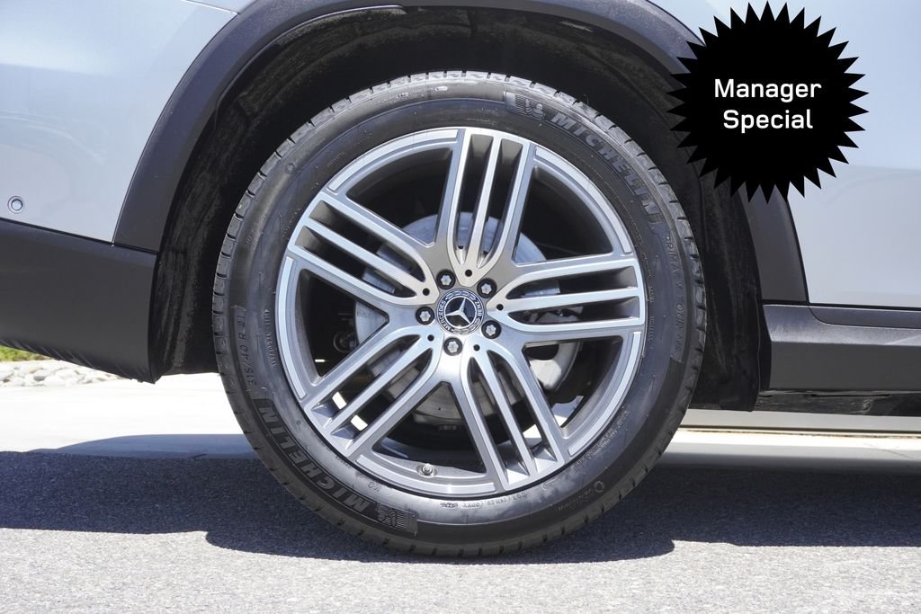 Used 2025 White Mercedes-Benz GLS 450 image 34
