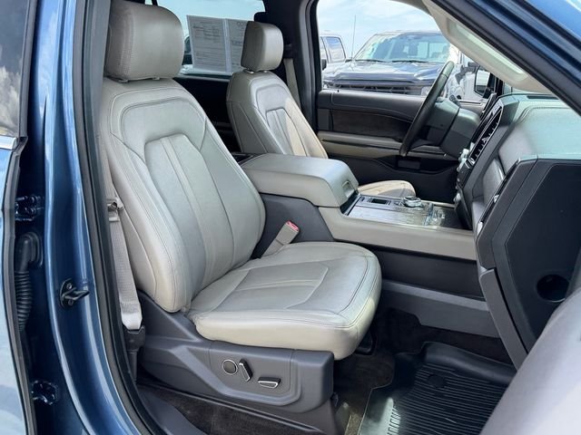 Used 2018 Blue Ford Limited image 19
