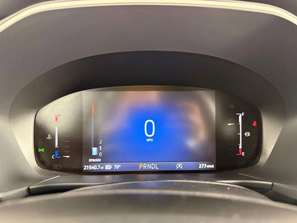 Used 2025 Gray Ford Active image 29
