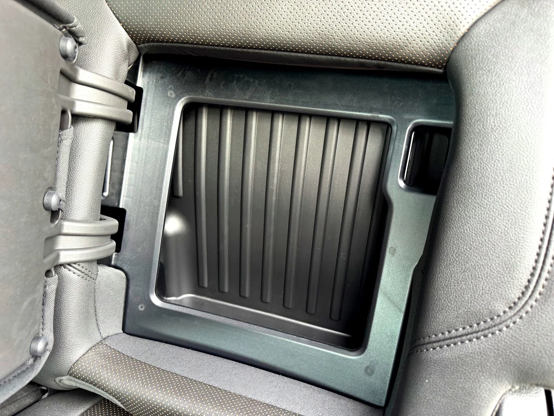 Used 2025 Black Chevrolet High Country image 20