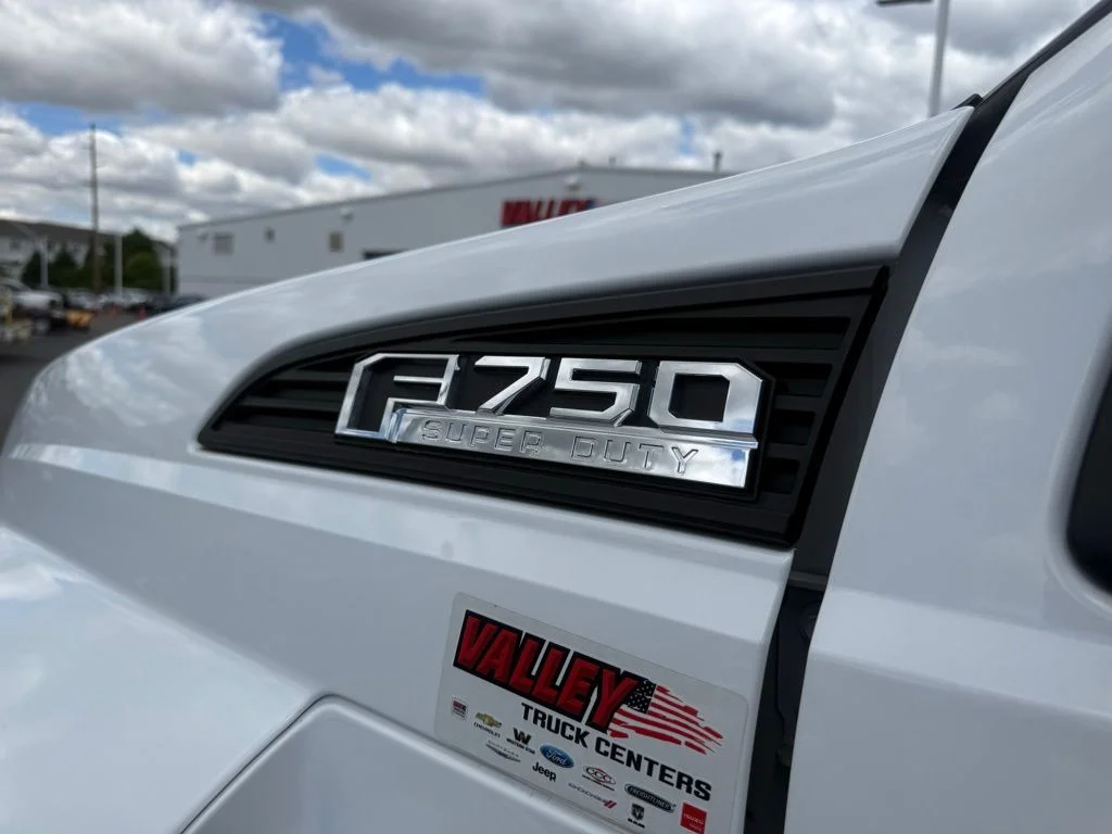 New 2025 Oxford White Ford F-750 SD Diesel Straight Frame image 11