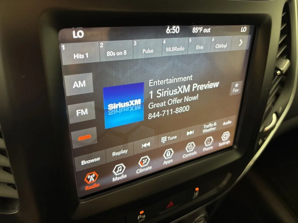 Used 2021 Gray Jeep Latitude Lux image 32