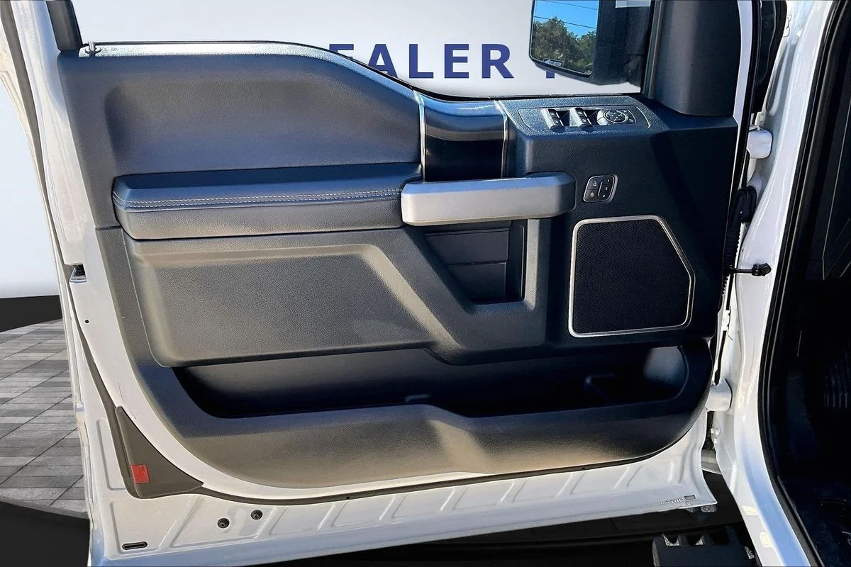 Used 2019 White Ford Raptor image 20