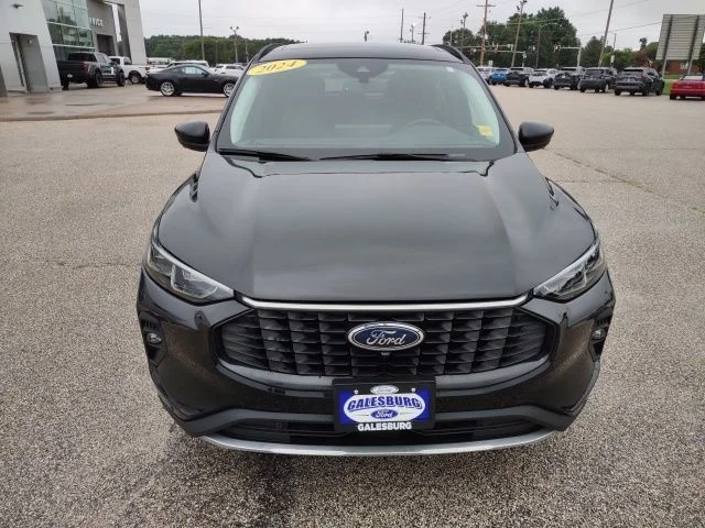 Certified Used 2024 Black Ford Platinum image 9