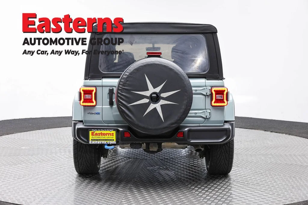 Used 2023 Gray Jeep Sahara 4xe image 6