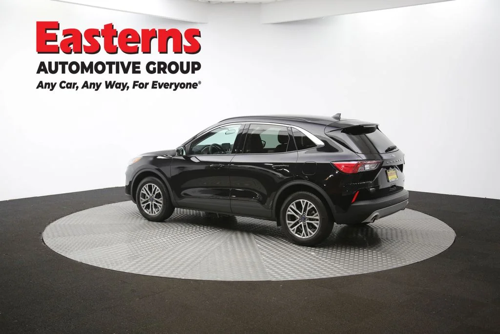 Used 2021 Black Ford SEL image 62