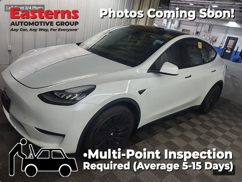 Used 2021 White Tesla Long Range image 1