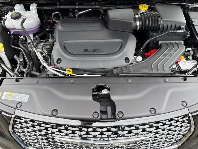 2026 Chrysler Pacifica Select - Photo 28