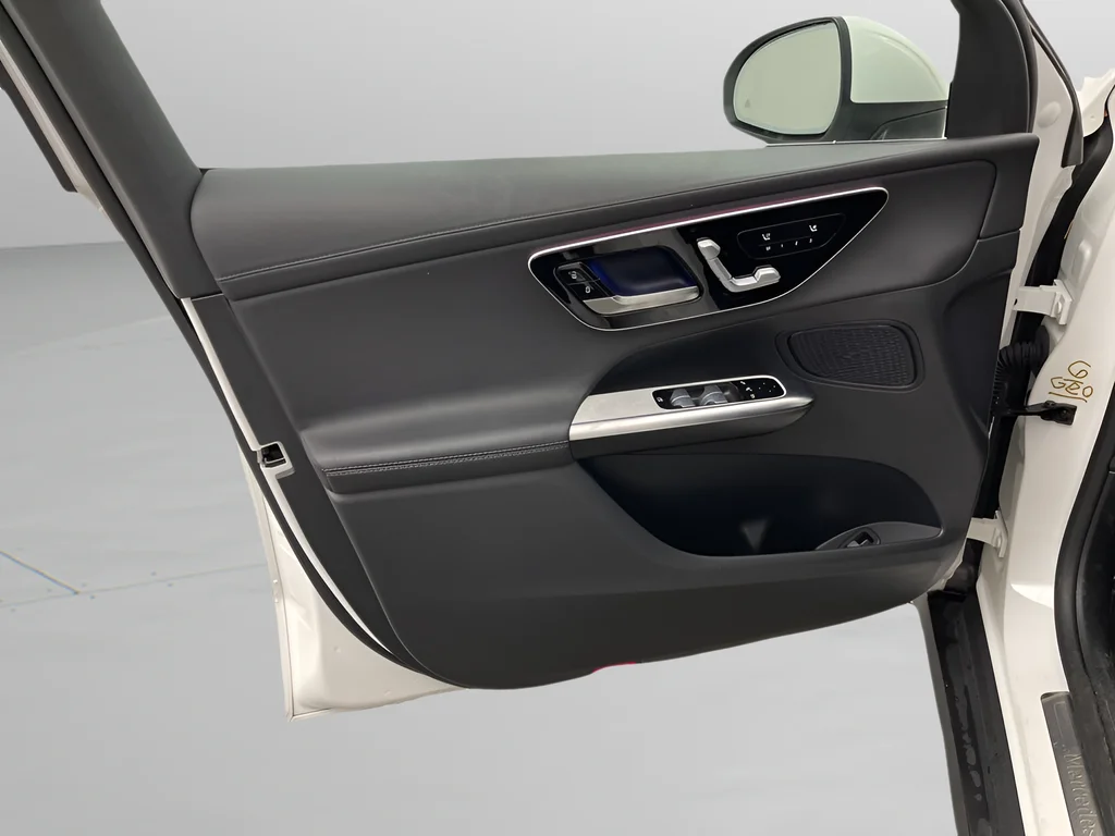 2024 Mercedes-Benz GLC GLC 300 - Photo 22