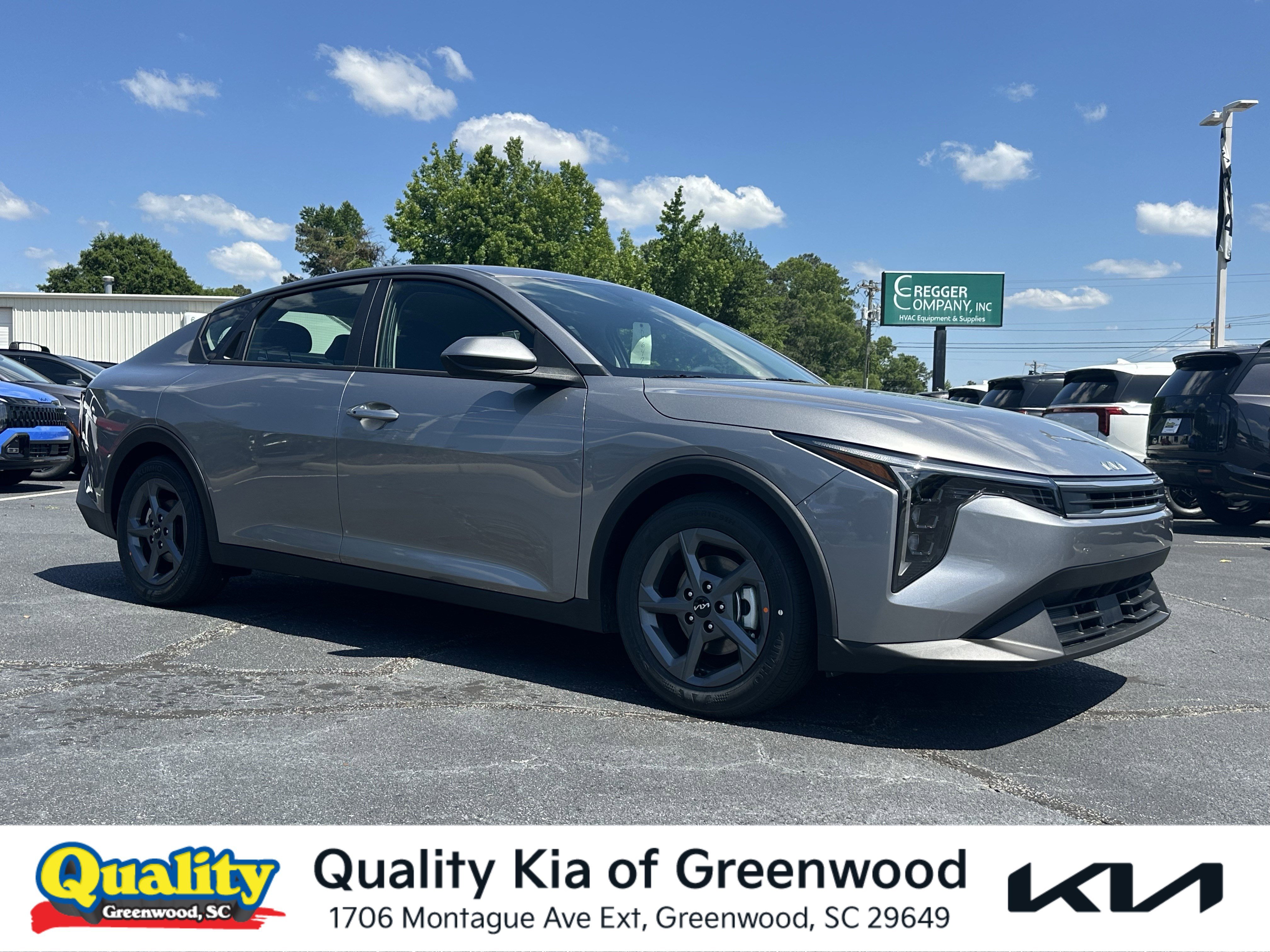 2026 Kia K4 LXS AT's photo