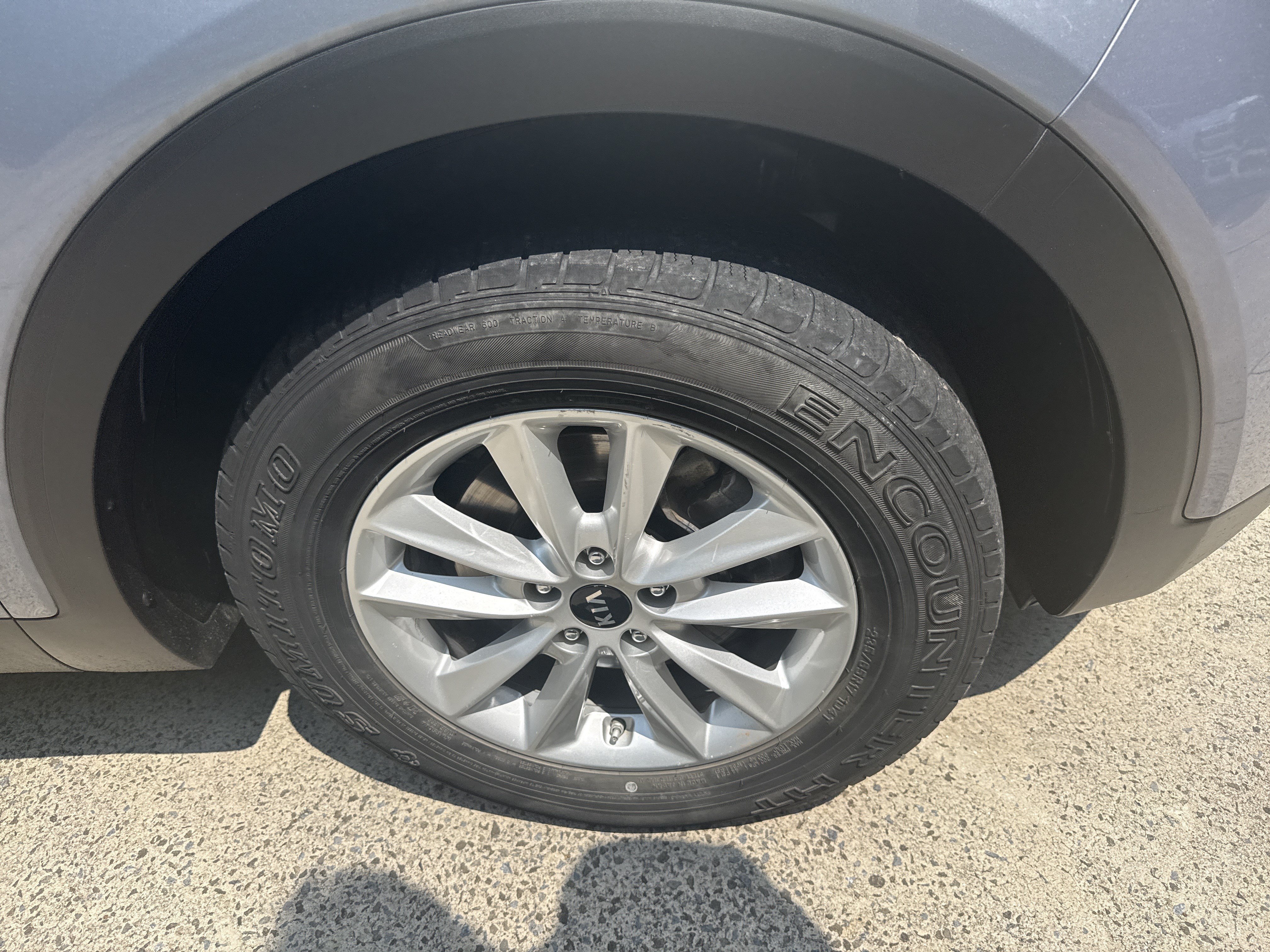Used 2020 Everlasting Silver Kia LX image 12