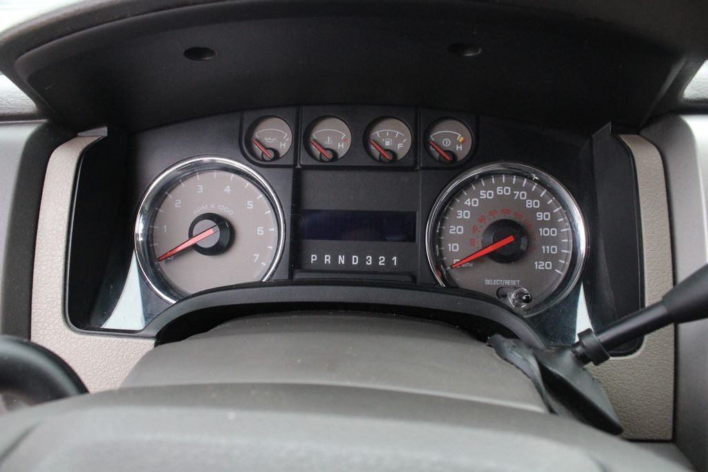 Used 2010 Black Ford XLT image 7