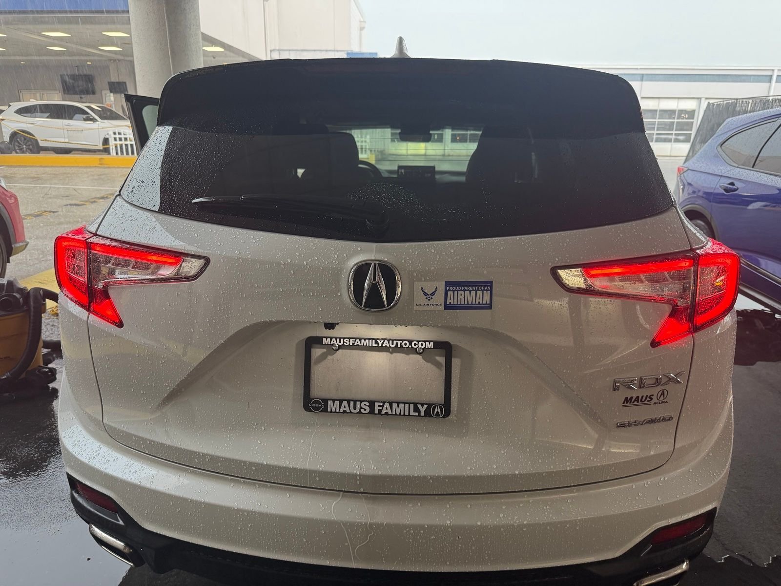 Used 2024 Platinum White Pearl Acura Base image 3