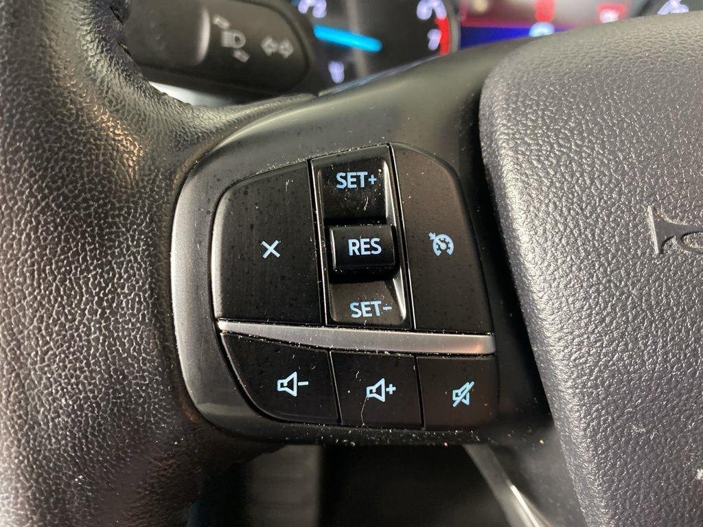 Used 2022 Blue Metallic Ford LARIAT image 18