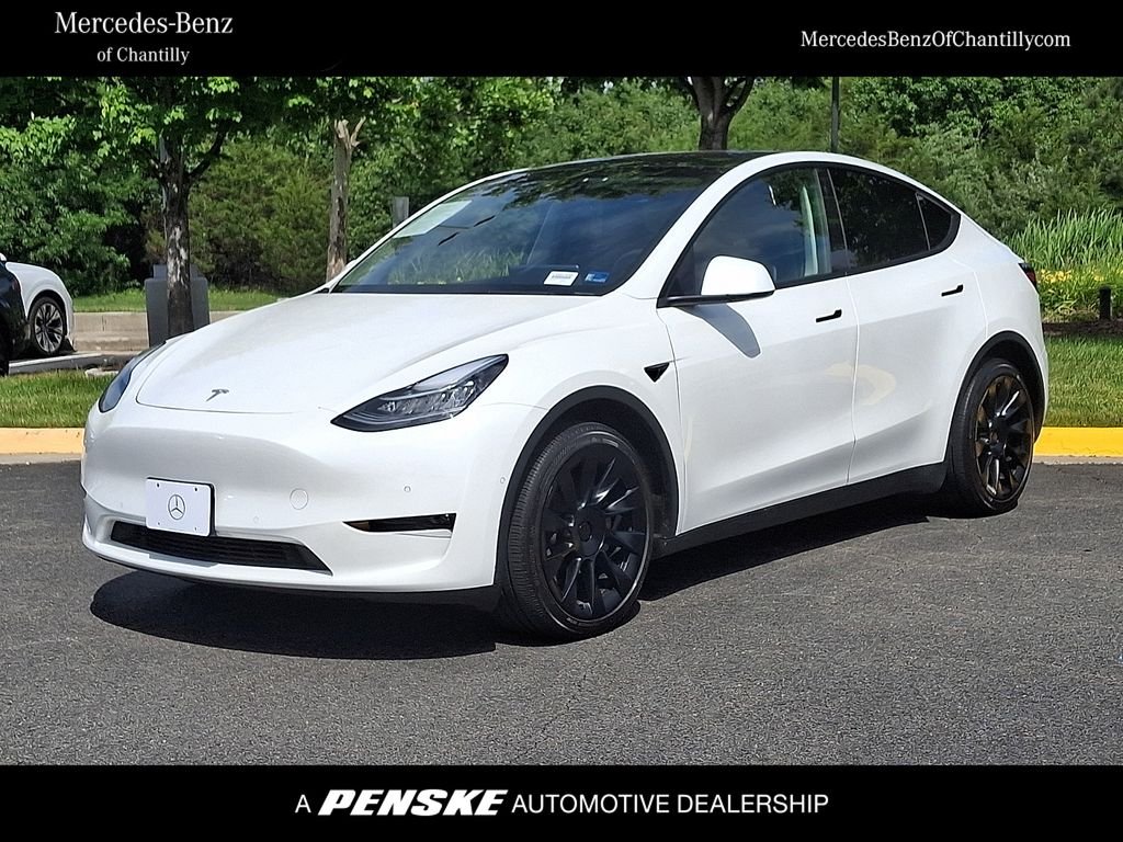 2021 Tesla Model Y Long Range Dual Motor All-Wheel Drive's photo