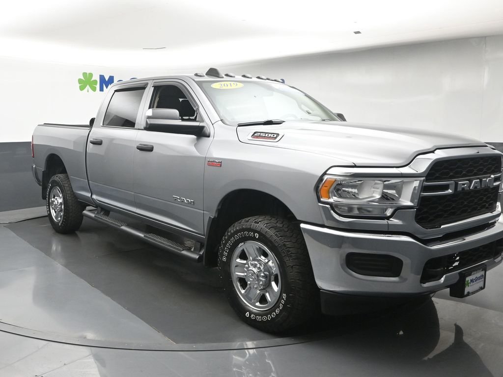 Used 2019 Silver Ram Tradesman image 2