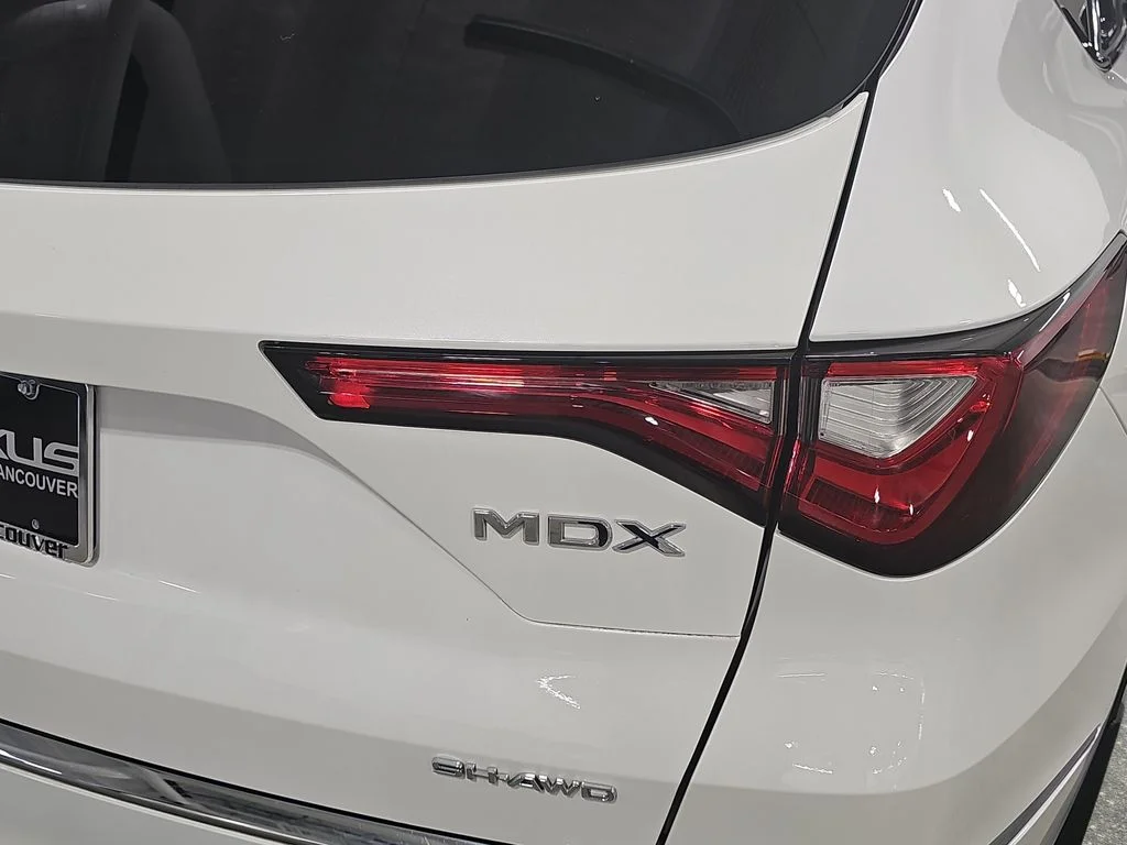 Used 2023 White Acura Technology image 35