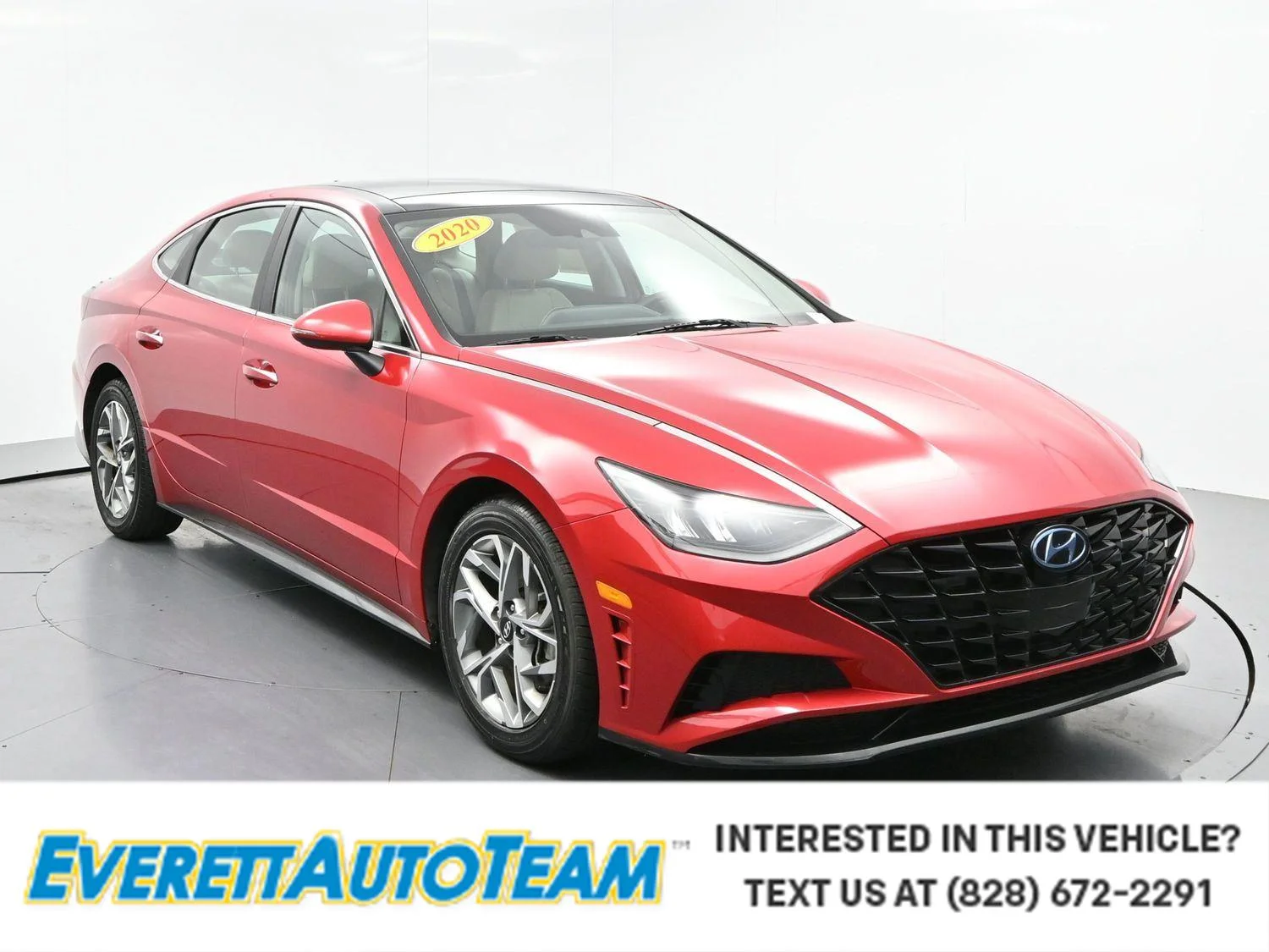 Used 2020  Hyundai SEL image 1