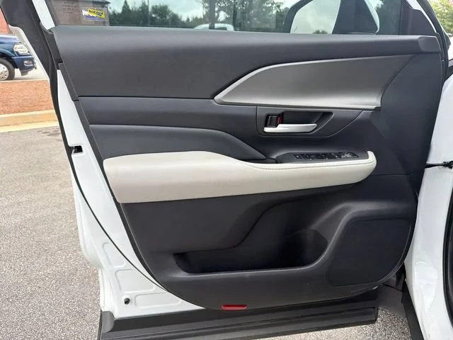 Used 2026 White Toyota LE image 10