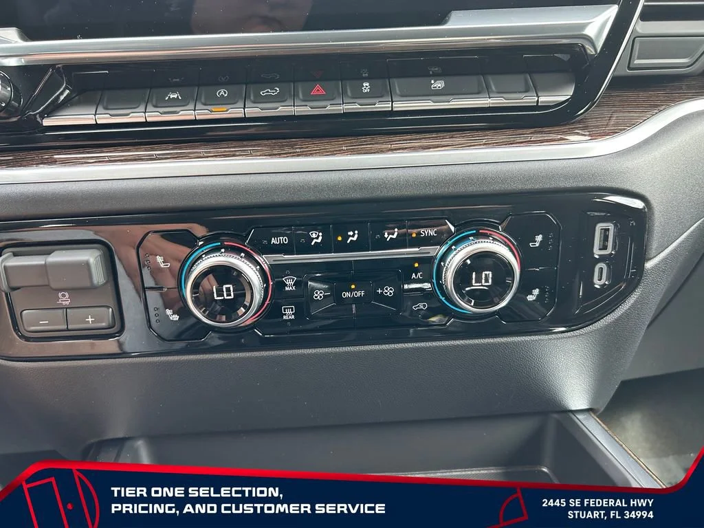 New 2026 Summit White GMC Elevation image 24
