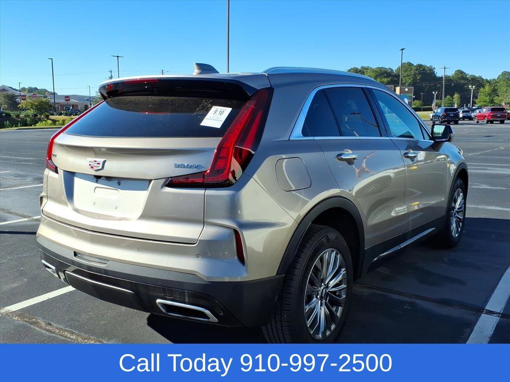 Used 2025 Latte Metallic Cadillac Premium Luxury image 6