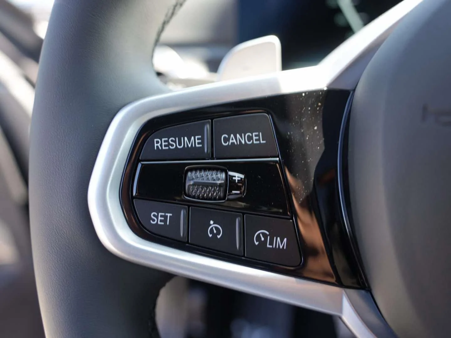 New 2026 Skyscraper Grey Metallic BMW 330i NA image 17