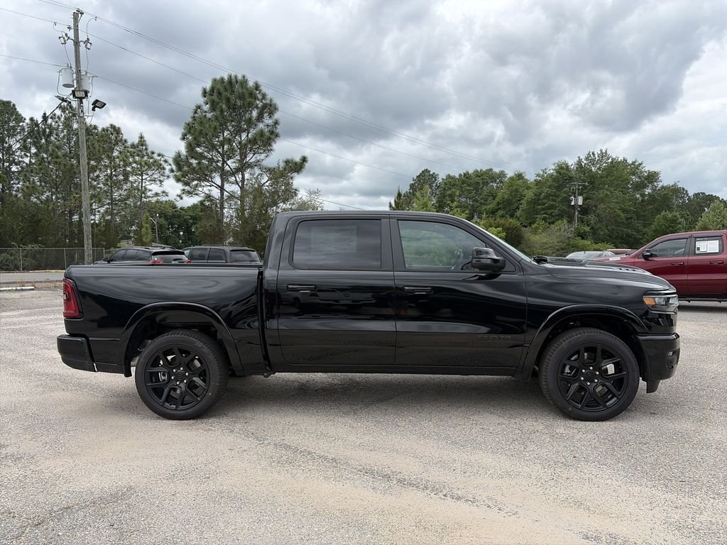 New 2026 Diamond Black Crystal Pearl-Coat Exterior Paint Ram Laramie image 7