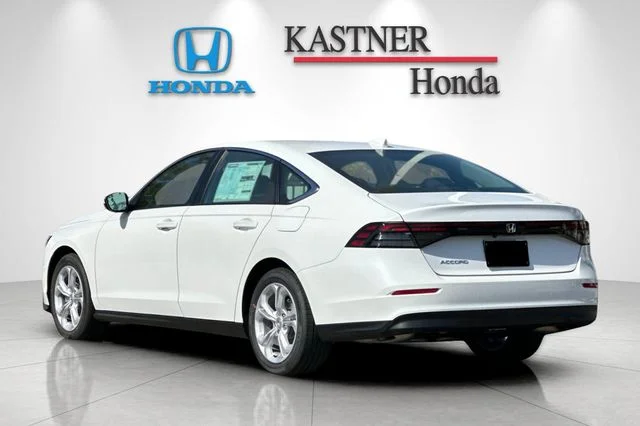 New 2026 Platinum White Pearl Honda LX image 6