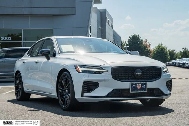 2023 Volvo S60 T8 Recharge Plus Black Edition AWD's photo