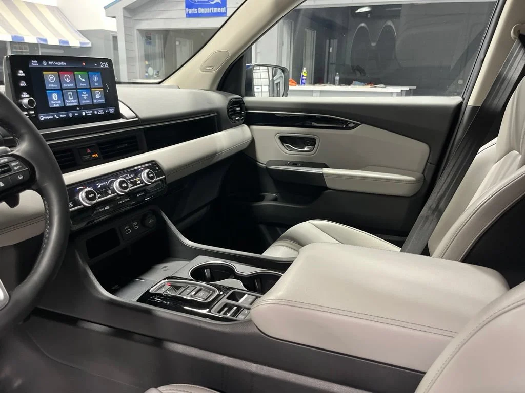 2025 Honda Pilot Touring - Photo 57