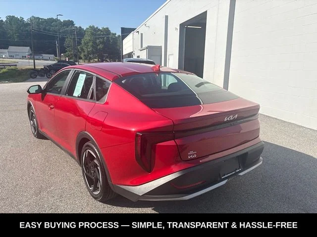 Used 2025 Red Kia EX image 49