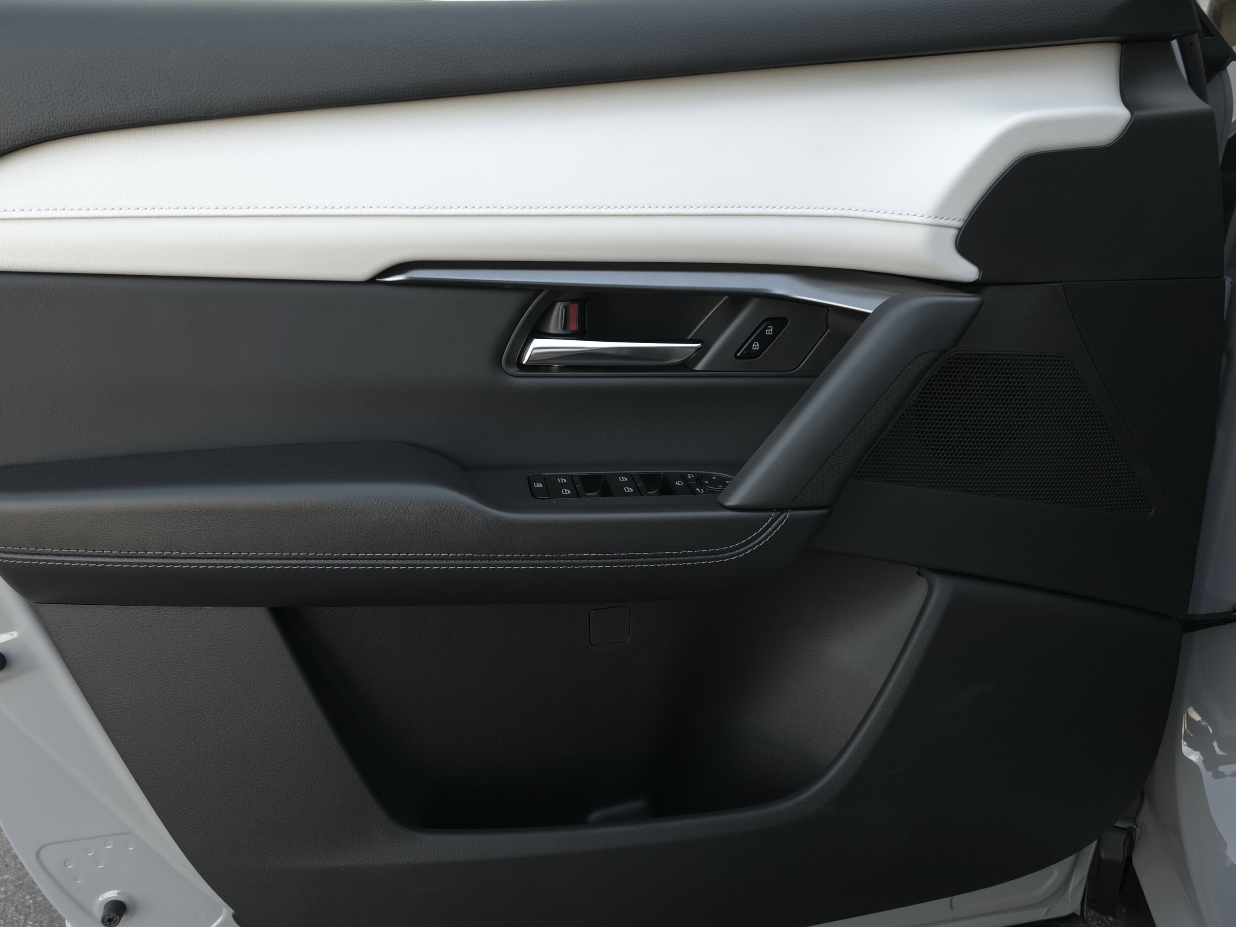 New 2026 Aero Gray Metallic Mazda 2.5 S Preferred AWD image 28