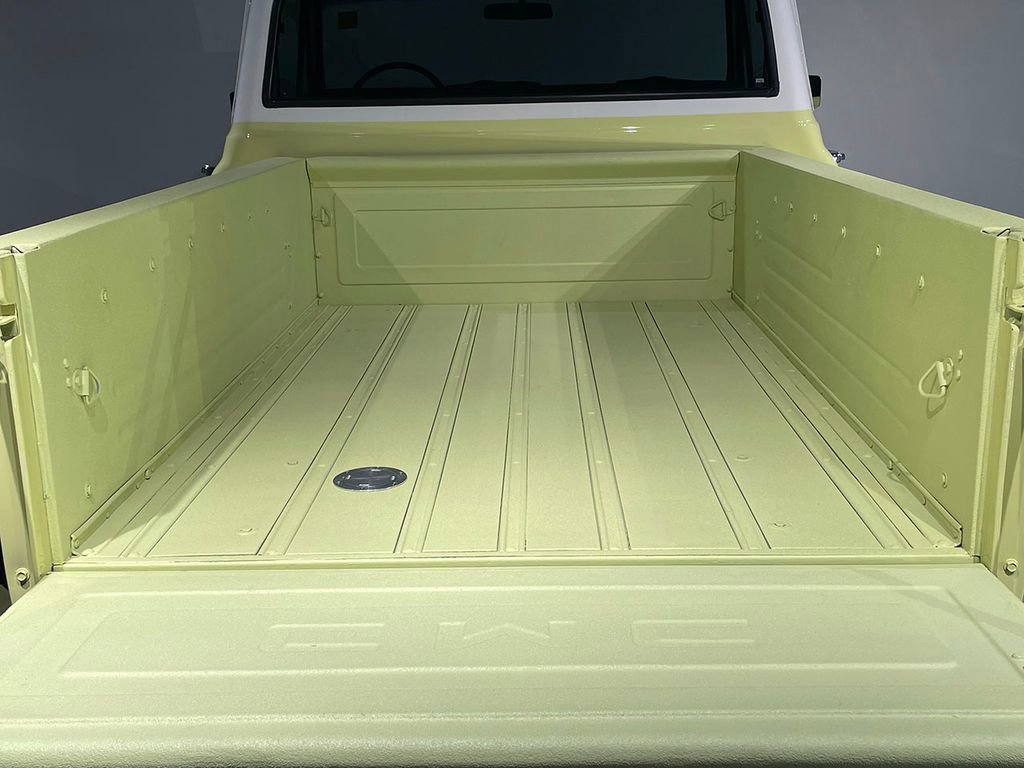 Used 1972 Yellow GMC  image 49