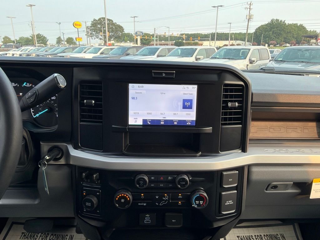 New 2026 Carbonized Gray Metallic Ford XL image 28