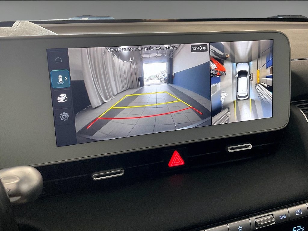 Used 2024 Black Hyundai Limited image 19