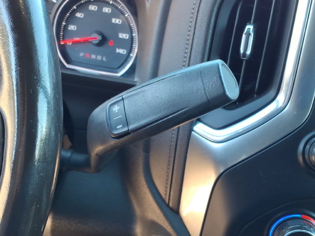 Used 2020 Blue Metallic Chevrolet LT image 12