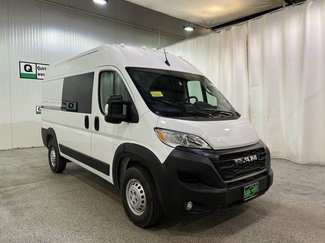 2026 RAM ProMaster Cargo Van Tradesman